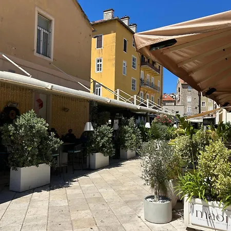 Tango Pensionat Split